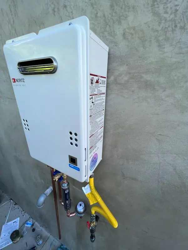 Tankless water heater installation for Raymond homes